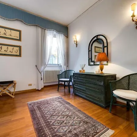 Roman Forum Luxury Apartament