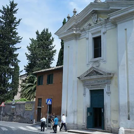 Πανσιόν Duca's House