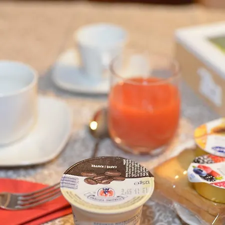 Art Nouveau Colosseo Bed & Breakfast 3*