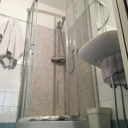 La Fabbrica Di San Pietro Bed & Breakfast 2*