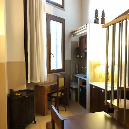 Borghetto Di San Lorenzo Guest house 3*