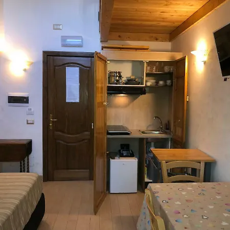 Guest house Borghetto Di San Lorenzo 3*