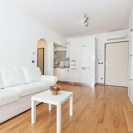 Boutique Domus River Terrace Apartment *