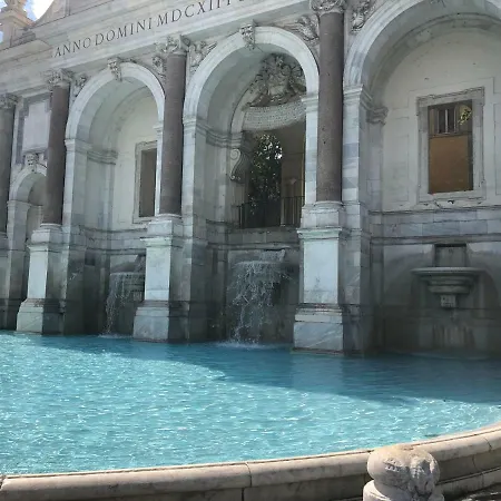 S.apollonia Trastevere *