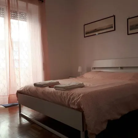 A Casa Di Robi * Rome