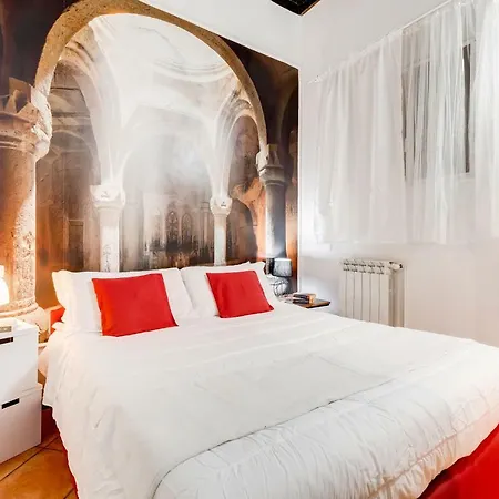 Loveromeapartments Campo De Fiori, Vatican *