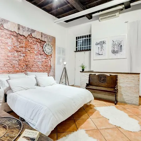 Apartment Loveromeapartments Campo De Fiori, Vatican Rome