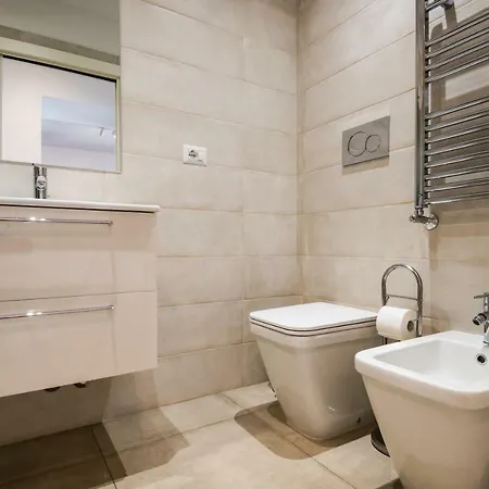 Expeditus Vatican Luxury Saint Peter's View Apartment