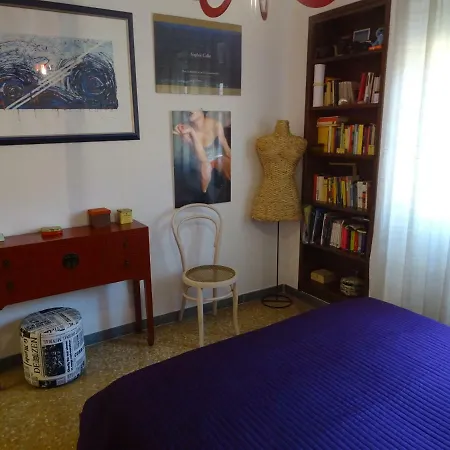 Casa Valeria Metro B1 *