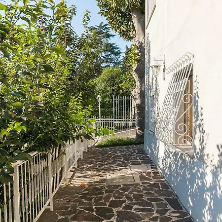 Casa Ceroni Rome