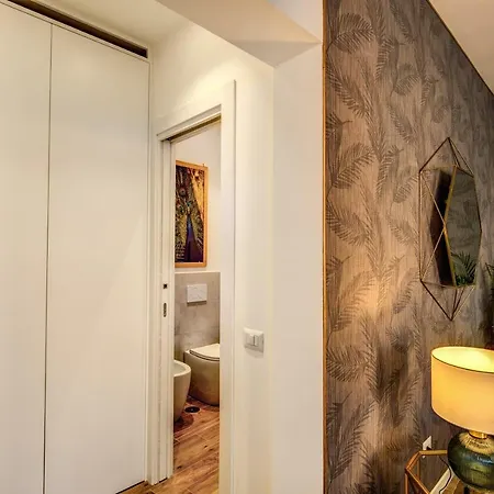 Lovely - Historic Center Apartment Rome