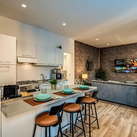 Apartment Lovely - Historic Center Rome
