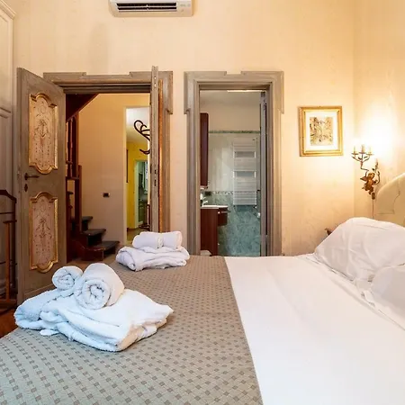 Holiday home Residenza Contessa Costanza *