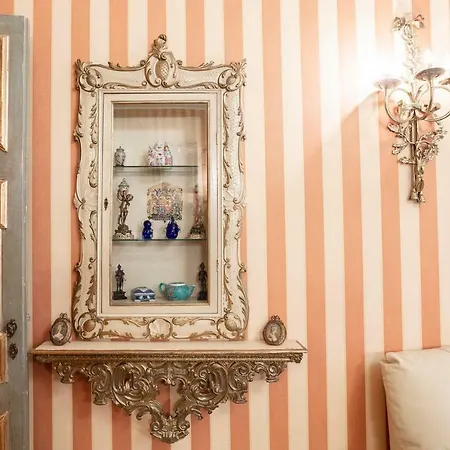 Residenza Contessa Costanza Holiday home Rome