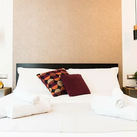 Colosseum Music Design Guest house *