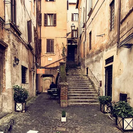 Loveromeapartments Campo De Fiori, Vatican Rome