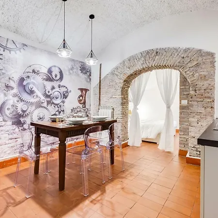 Loveromeapartments Campo De Fiori, Vatican Apartment