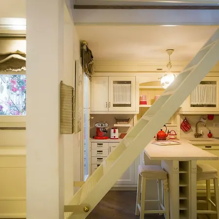 Apartment Pantheon Romantic Loft
