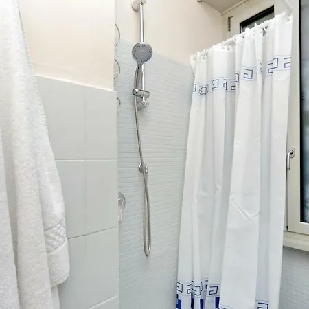 Aldo's Place Apartment