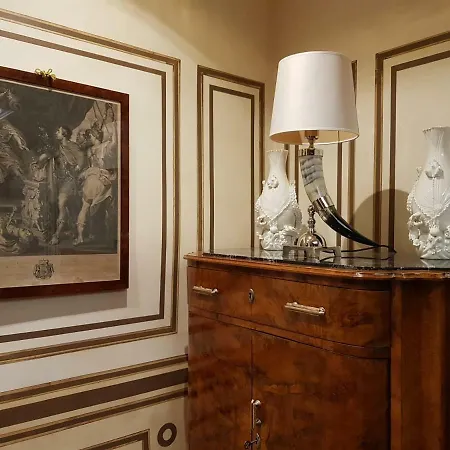 Guest house Regal House Navigatori 23