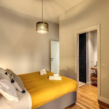 Sant'eligio 2bdr Apartment *