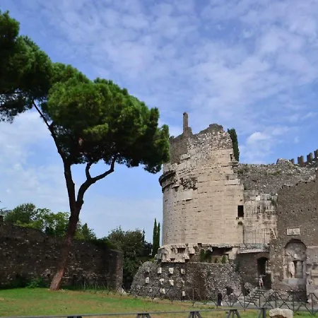 Regal House Navigatori 23 Rome