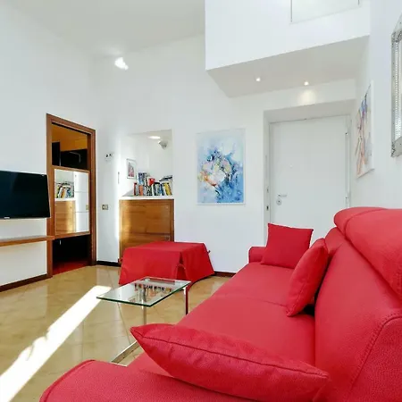 Gianmarco Apartment