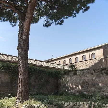 Beplace Aventino Guest house