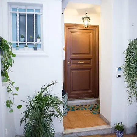 Private Modern Paolina Center *