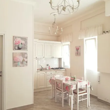 83 Apartment