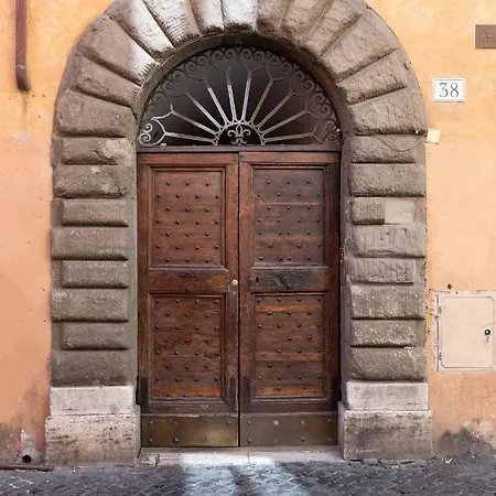 Charming Roman Holidays In Trastevere