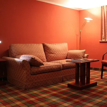 Rex Hotel