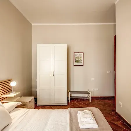 Appartamento Via Del Monte Della Farina Apartment