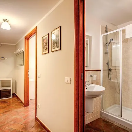 Apartment Appartamento Via Del Monte Della Farina Rome