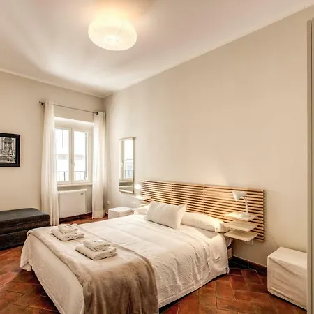 Apartment Appartamento Via Del Monte Della Farina Rome