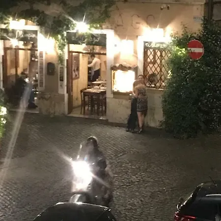 Sunny Side Trastevere Rome