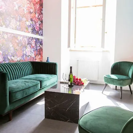 Guest house Hadrianus Temple - The Venue Collection 2*