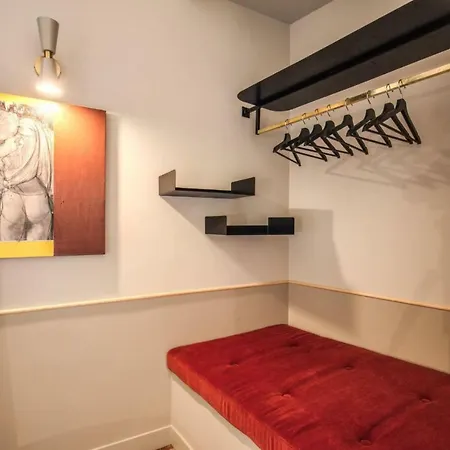 Corner211 Holiday home