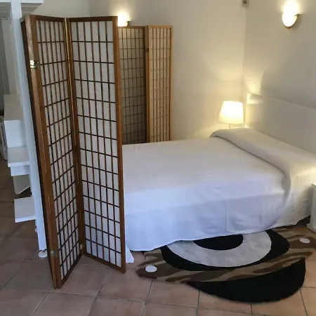 Vicino Ifo Intero Apartment *