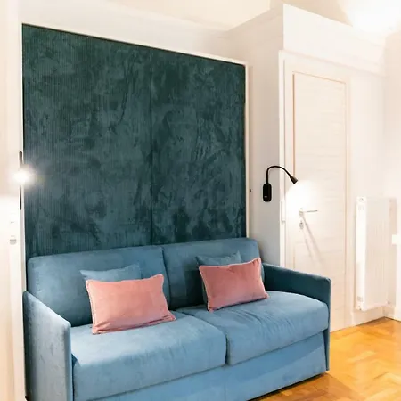 Hadrianus Temple - The Venue Collection Guest house Rome