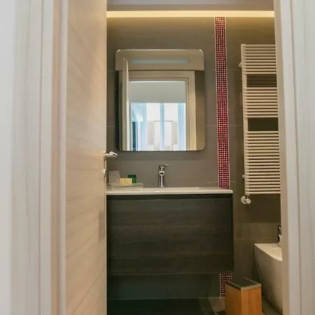 Guest house Hadrianus Temple - The Venue Collection Rome
