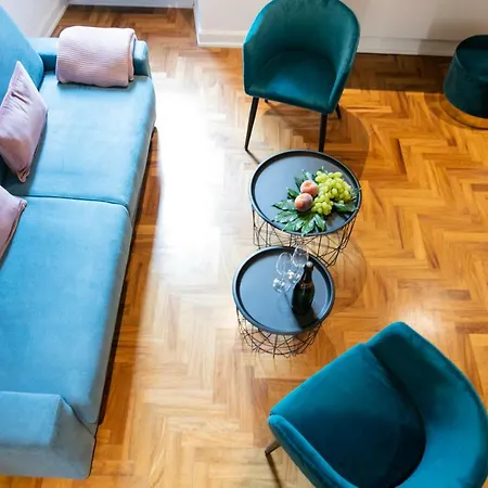 Hadrianus Temple - The Venue Collection Guest house