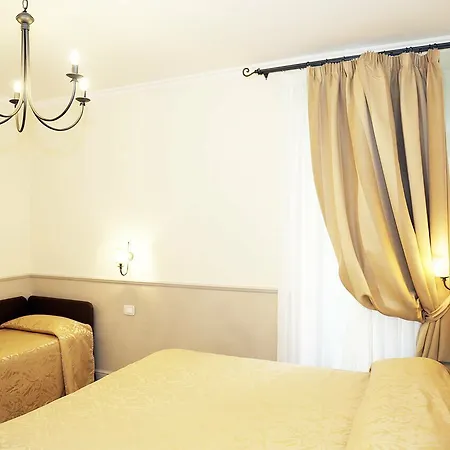 Flavia Otel