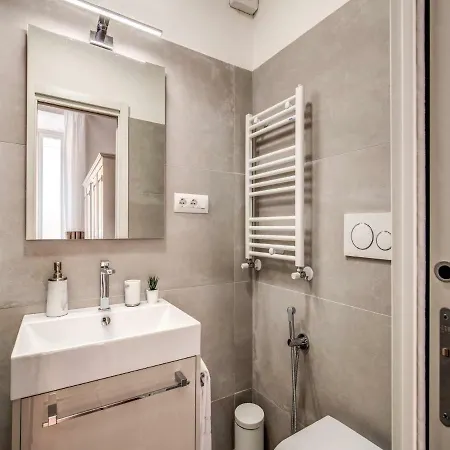 Residenza Paola - 2br Trastevere Apartment Rom