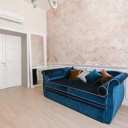 Rhea Silvia Luxury Navona Konukevi 2*