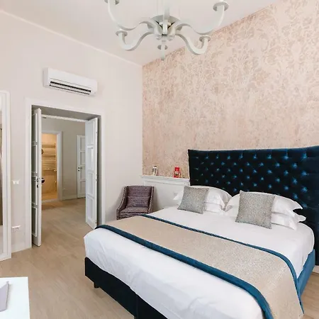 Rhea Silvia Luxury Navona 2* Řím