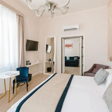 Penzion Rhea Silvia Luxury Navona 2*