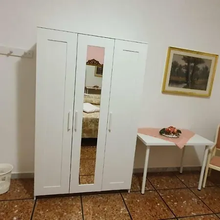 Apartment La Casa Di Chiara Rome