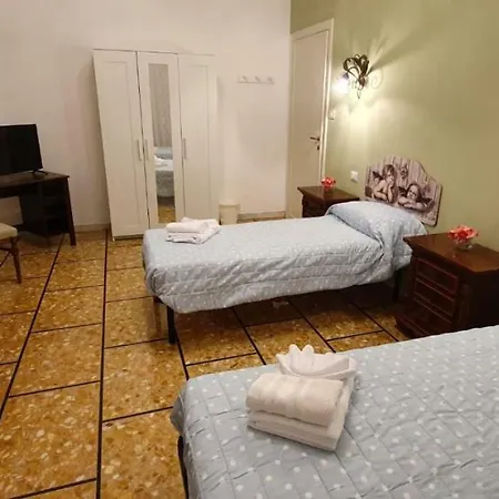 La Casa Di Chiara * Rome