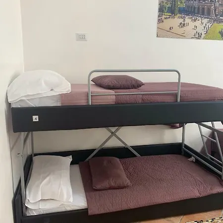 Hostel Zidan *